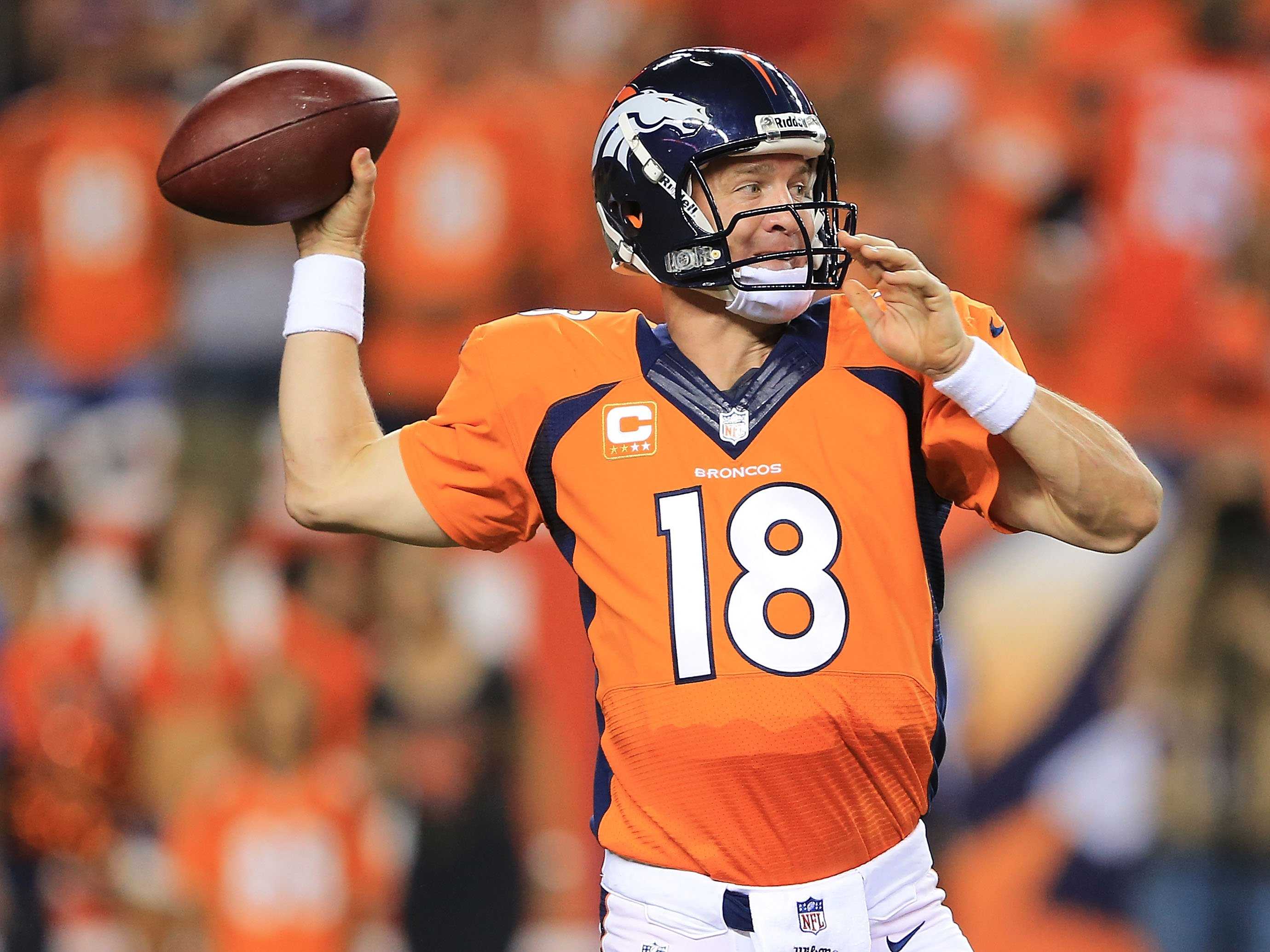 peyton-manning-ties-nfl-record-with-7-touchdown-passes-in-a-single-game